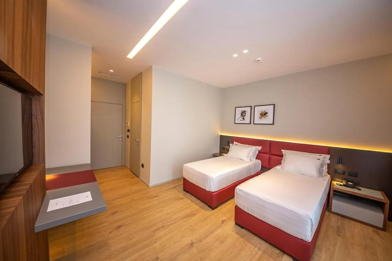 Fiore Hotel Kavaje